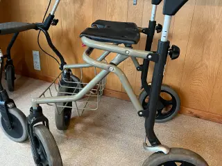 Rollator med store hjul