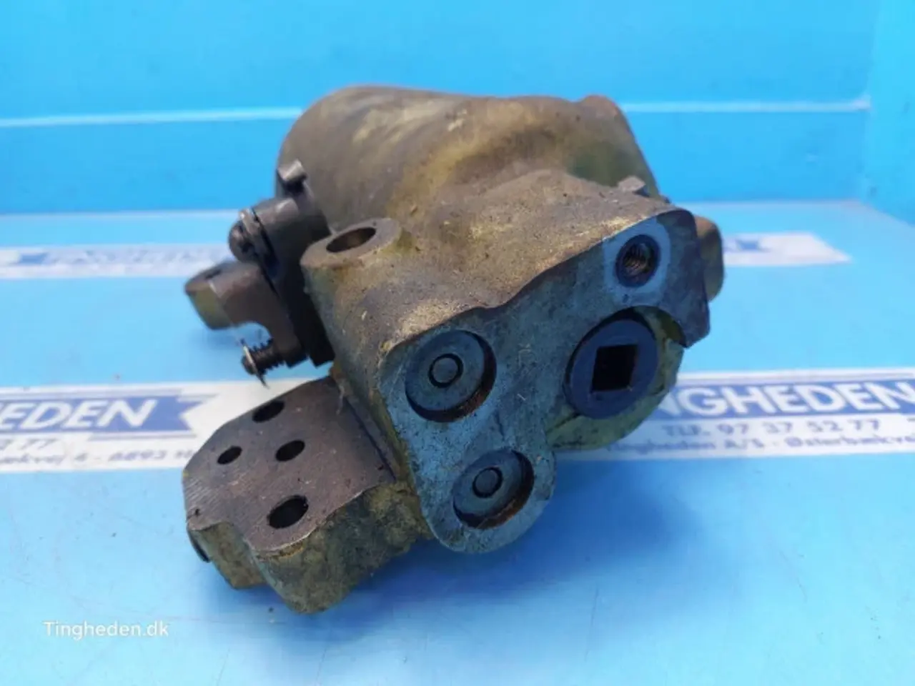Billede 2 - John Deere 2040 Liftcylinder AL64833