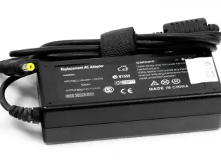 DELTA 50W 19V 2.64A strømforsyning med 4.7mm x 1.7mm stik - Kompatibel