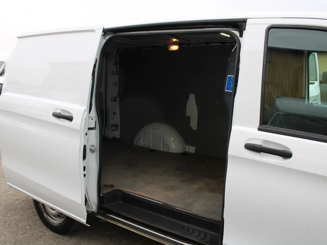 Billede 14 - Mercedes Vito 114 2,0 CDi Kassevogn aut. L RWD
