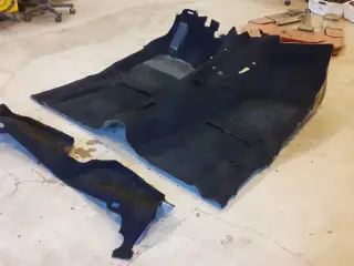 Sort gulvtæppe BMW E30