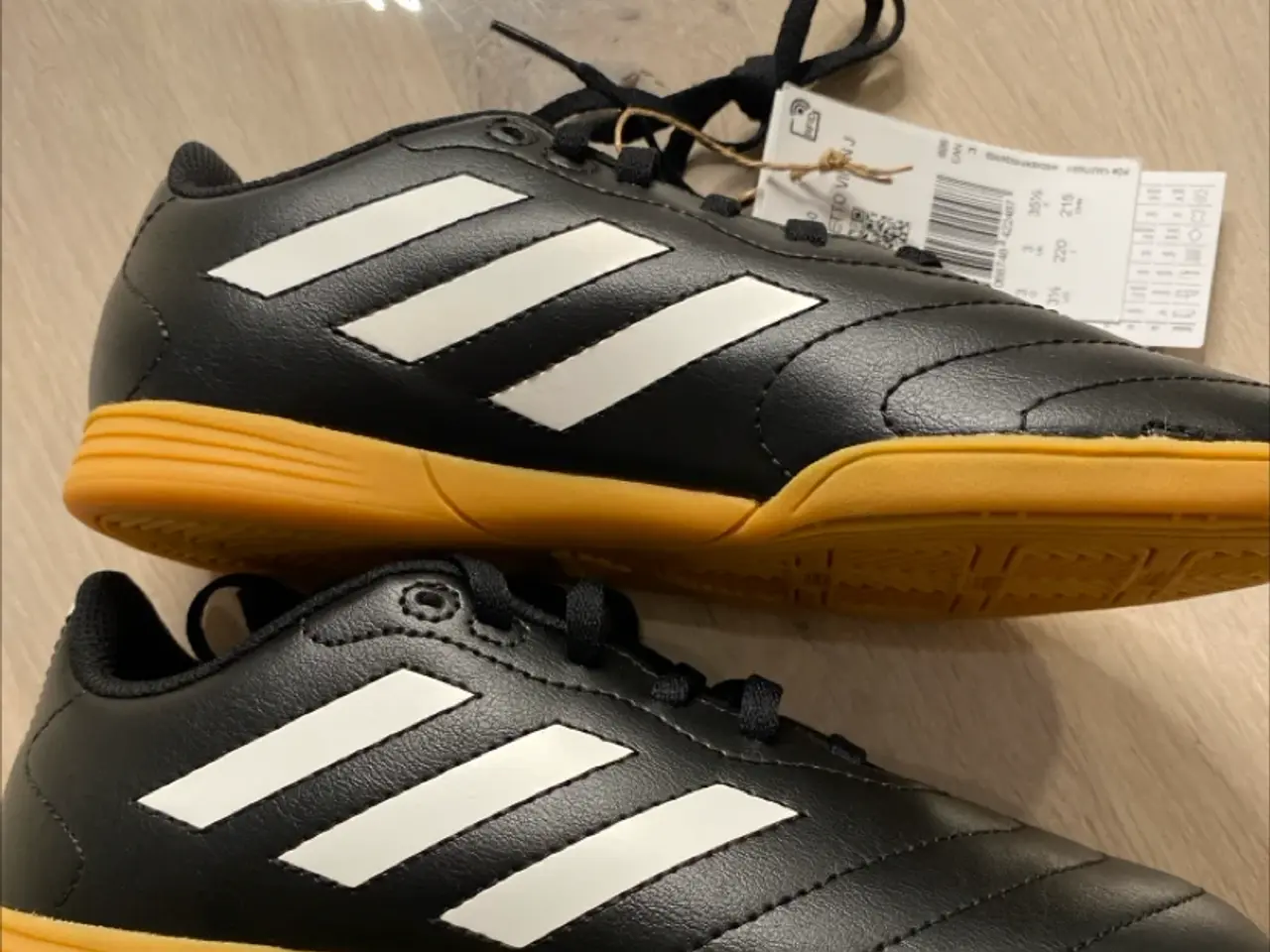 Billede 2 - Sneakers str. 35.5 Adidas -NY