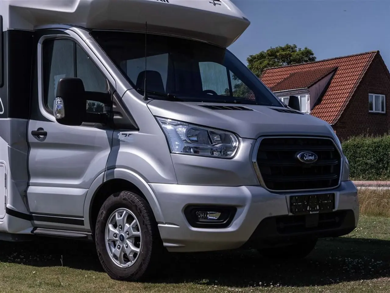 Billede 44 - 2022 - Benimar Tessoro 488 NK Rummelig camper med face-to-face siddegruppe