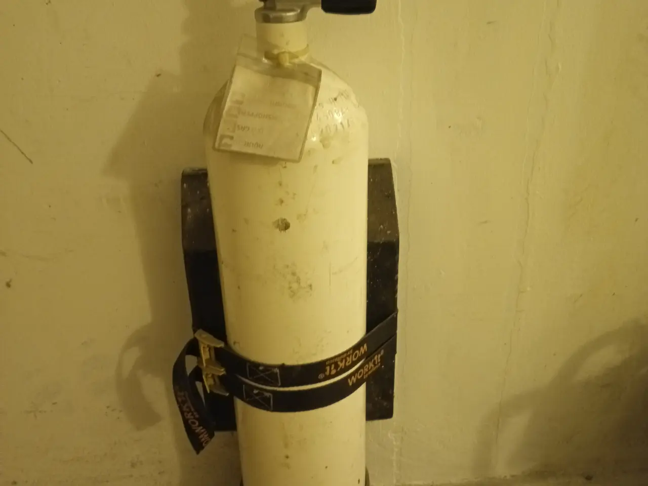 Billede 3 - Dykkertank.