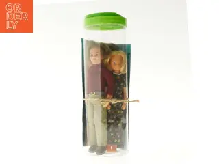 Brio Dukkefamilie i plastikbeholder (str. 31 cm)
