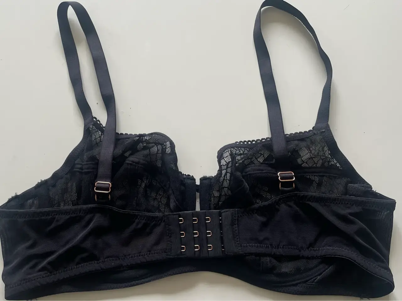 Billede 2 - Smuk sort blonde-bh fra Dorina Str. 85C