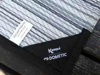 Kampa Domitic gulvtæppe incl. presenning