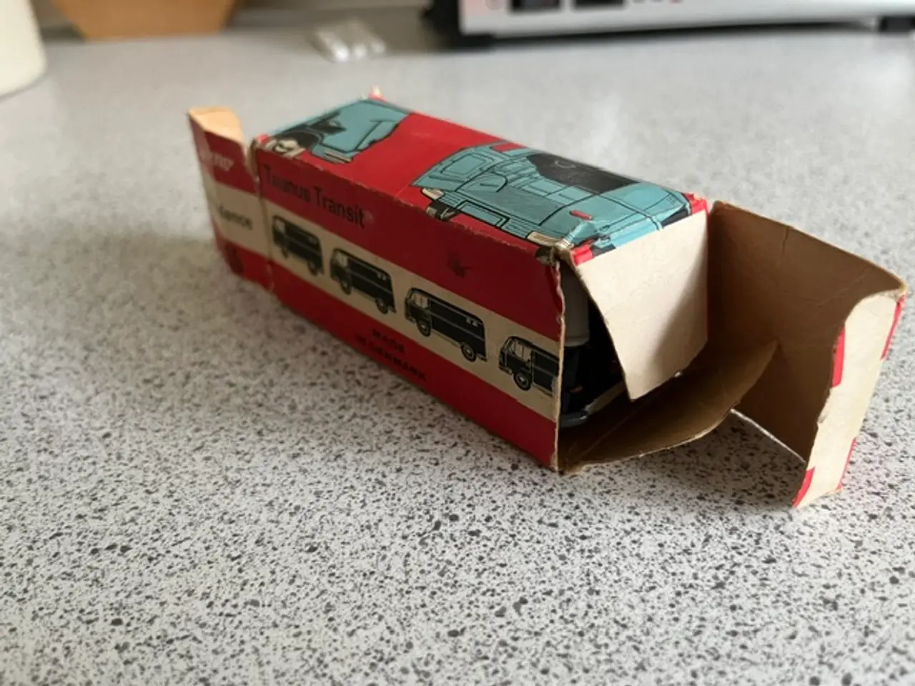 Billede 9 - Tekno Taunus Transit Falckbil