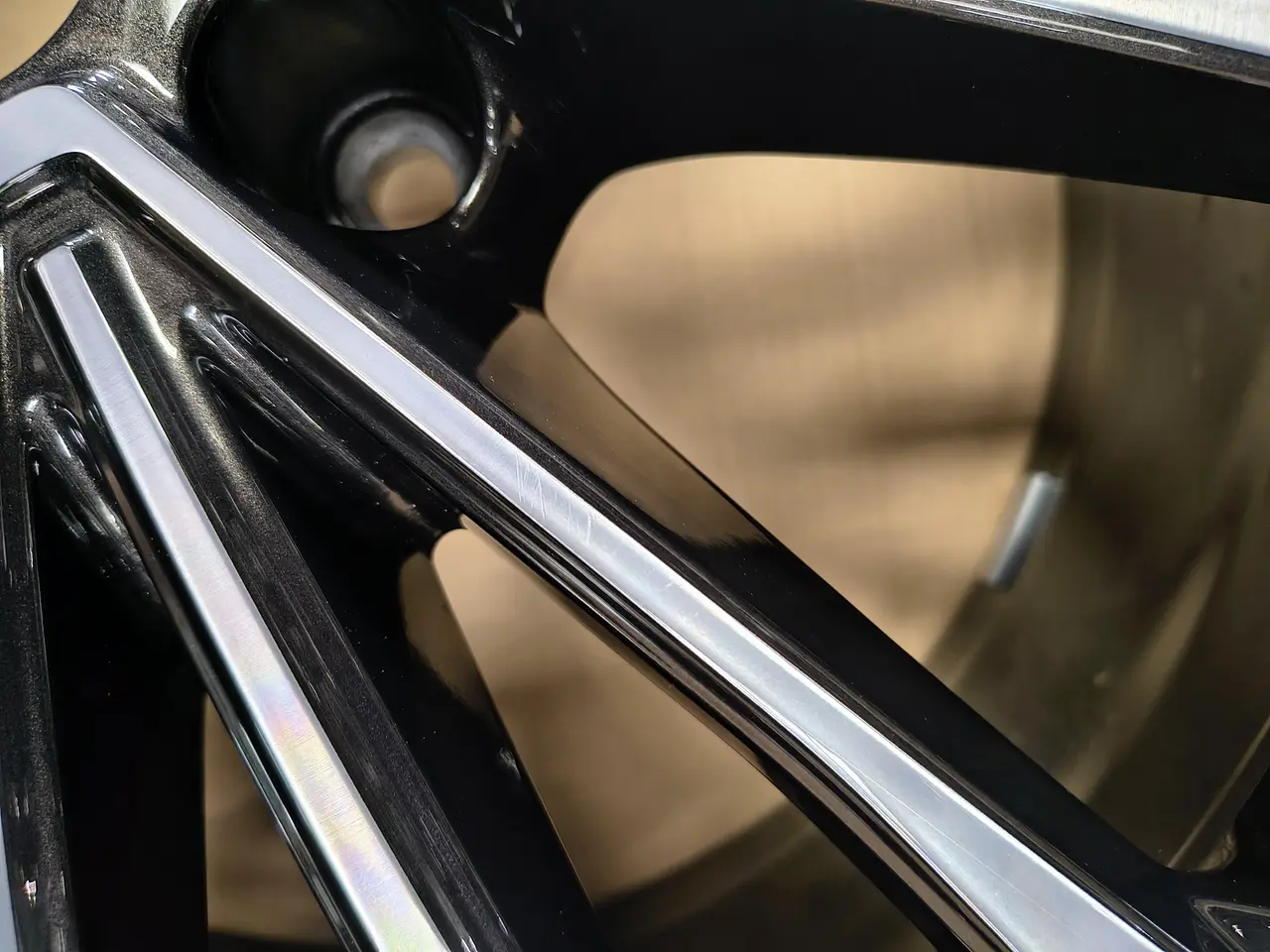 Billede 9 - Audi RS alufælg 20" sort/sølv
