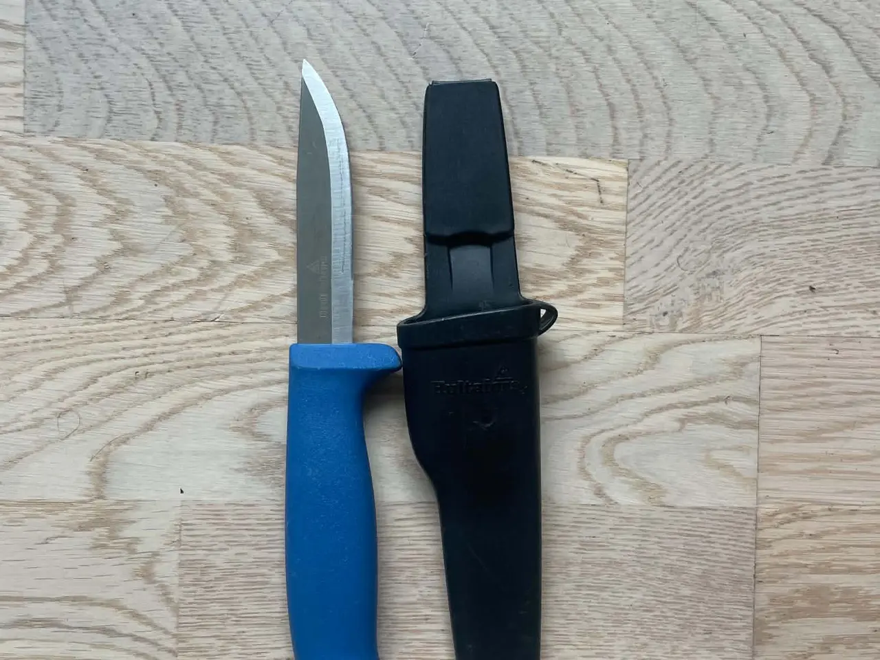 Billede 2 - Fiskekniv i stål med skede