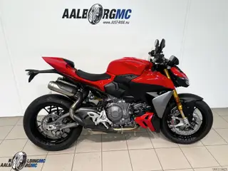 Ducati Streetfighter V2 S