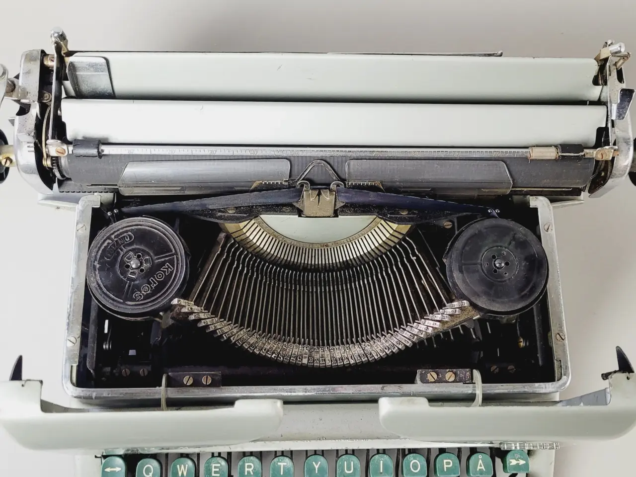 Billede 1 - ⭐️· Retro Royal Diana skrivemaskine fra 50'erne