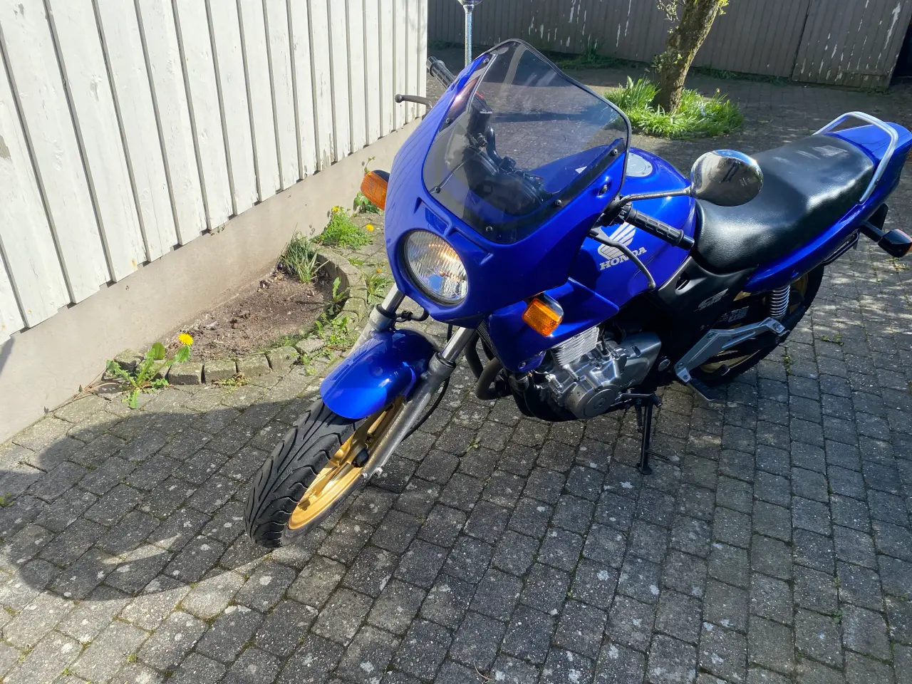 Billede 2 - Honda vb 500ccm årgang 2003 km 12000