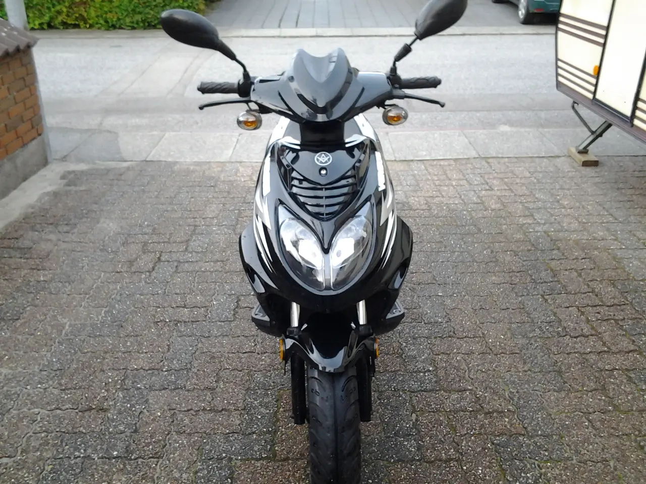 Billede 3 - VGA Versus 45km/t (Lav kilometer!)