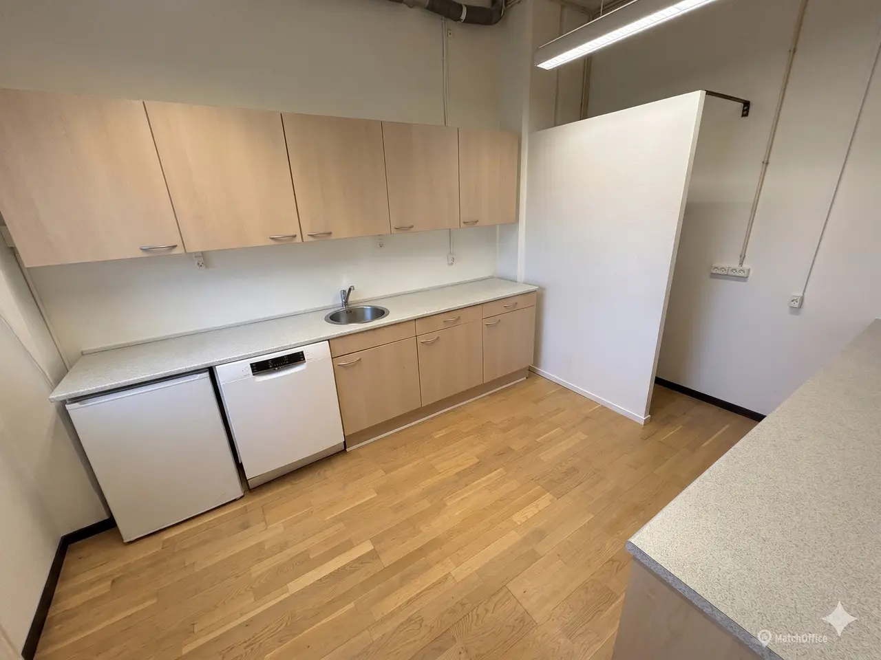 Billede 5 - Lyst og fleksibelt kontor-/kliniklejemål på 164 m²