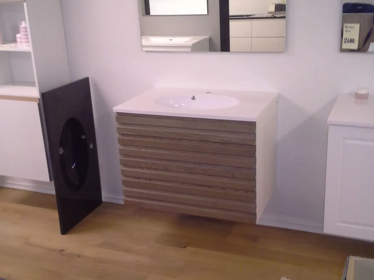 Billede 2 - Bademiljø 80 cm