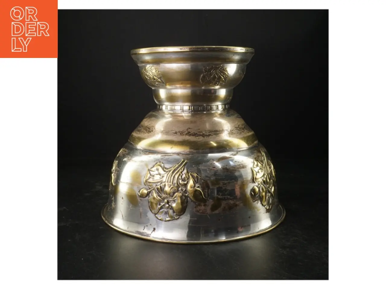 Billede 2 - Dekorativ sølvpletskål (str. H. 24 cm. 26 cm)