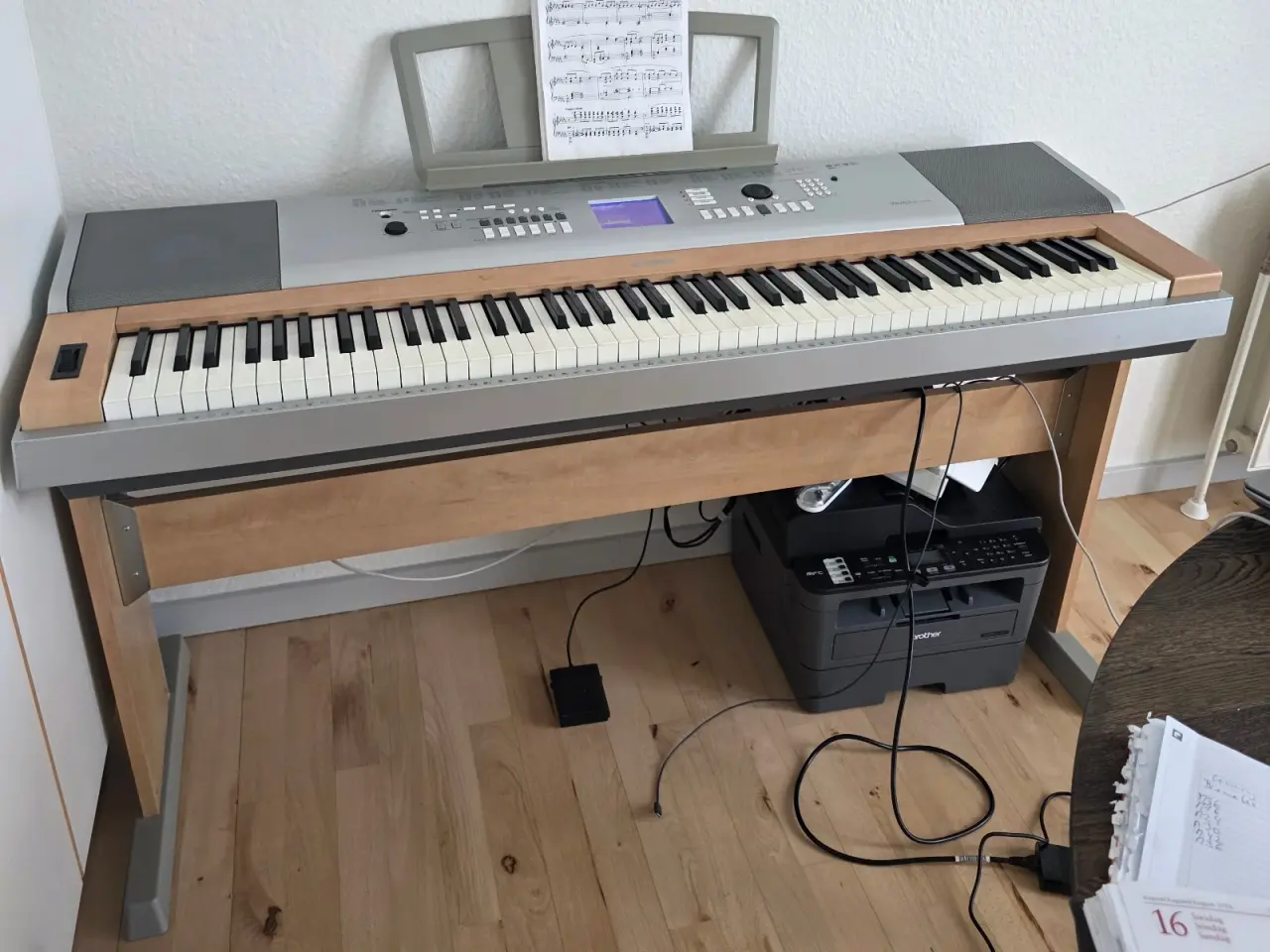 Billede 7 - Piano Electronic PortableGrand DGX-620 Yamaha