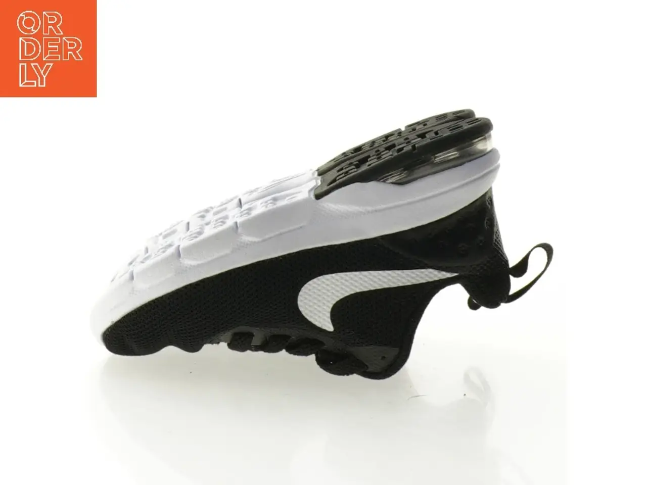 Billede 5 - Sorte sportsko fra Nike (str. 22)