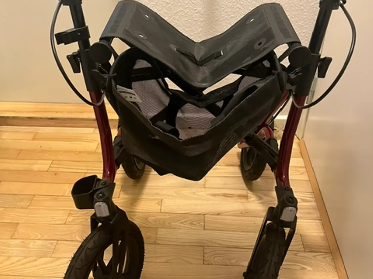 Billede 3 - Luksus terrænrollator – Dietz Taima XC (Brugt ½ år
