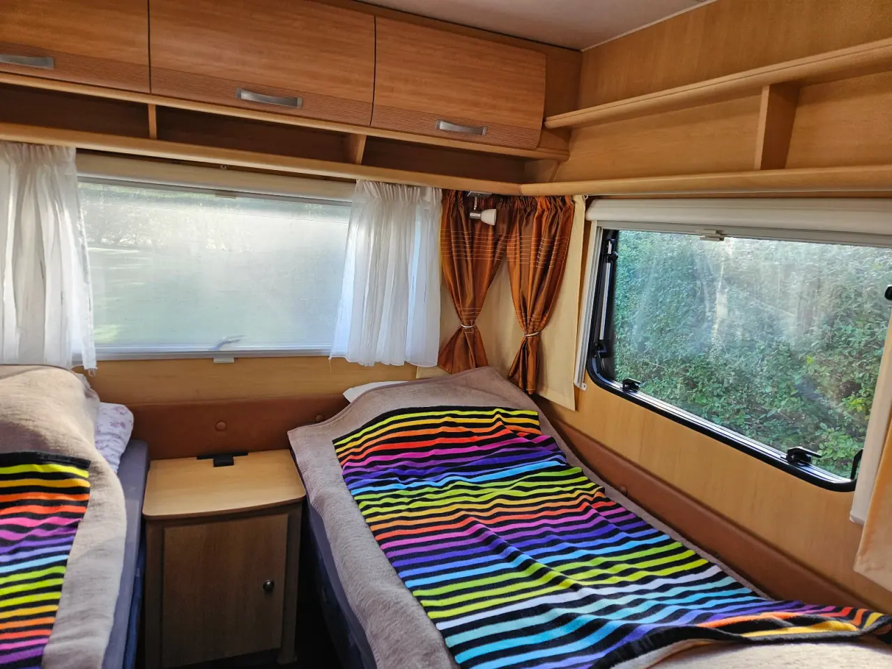 Billede 18 - Detleffs 510 V camper med enkelt senge