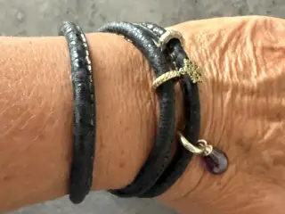Sort Storry læderarmbånd