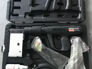 Boldtpistol med magasin