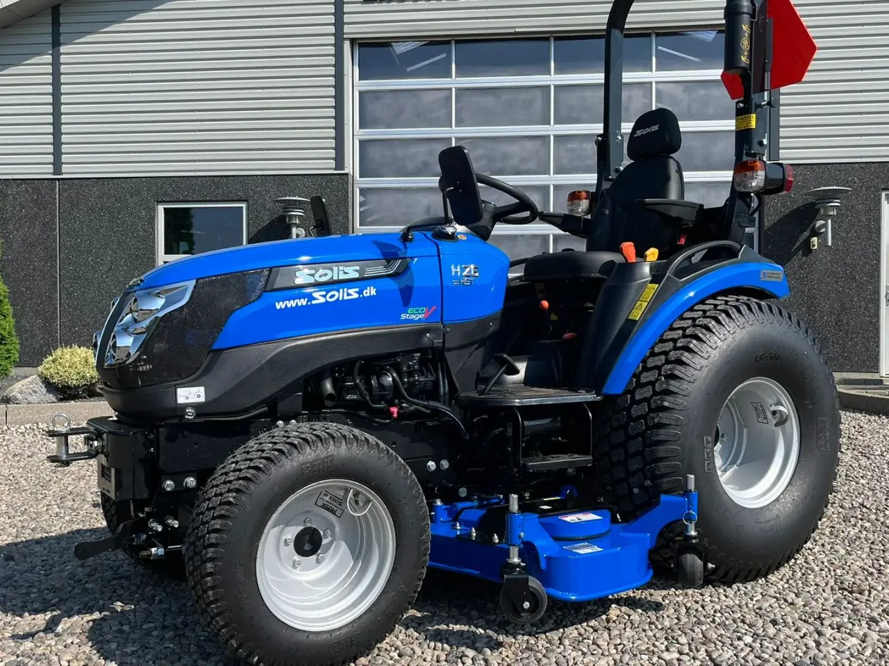 Billede 11 - Solis 26 HST Hydrostat Turf hjul og klipperbord