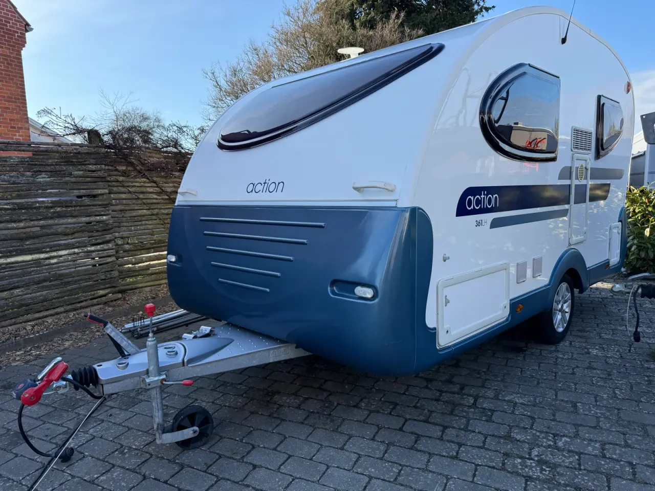 Billede 2 - Adria Action 361