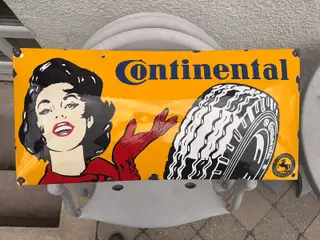Continental emaljeskilt, hvælvet