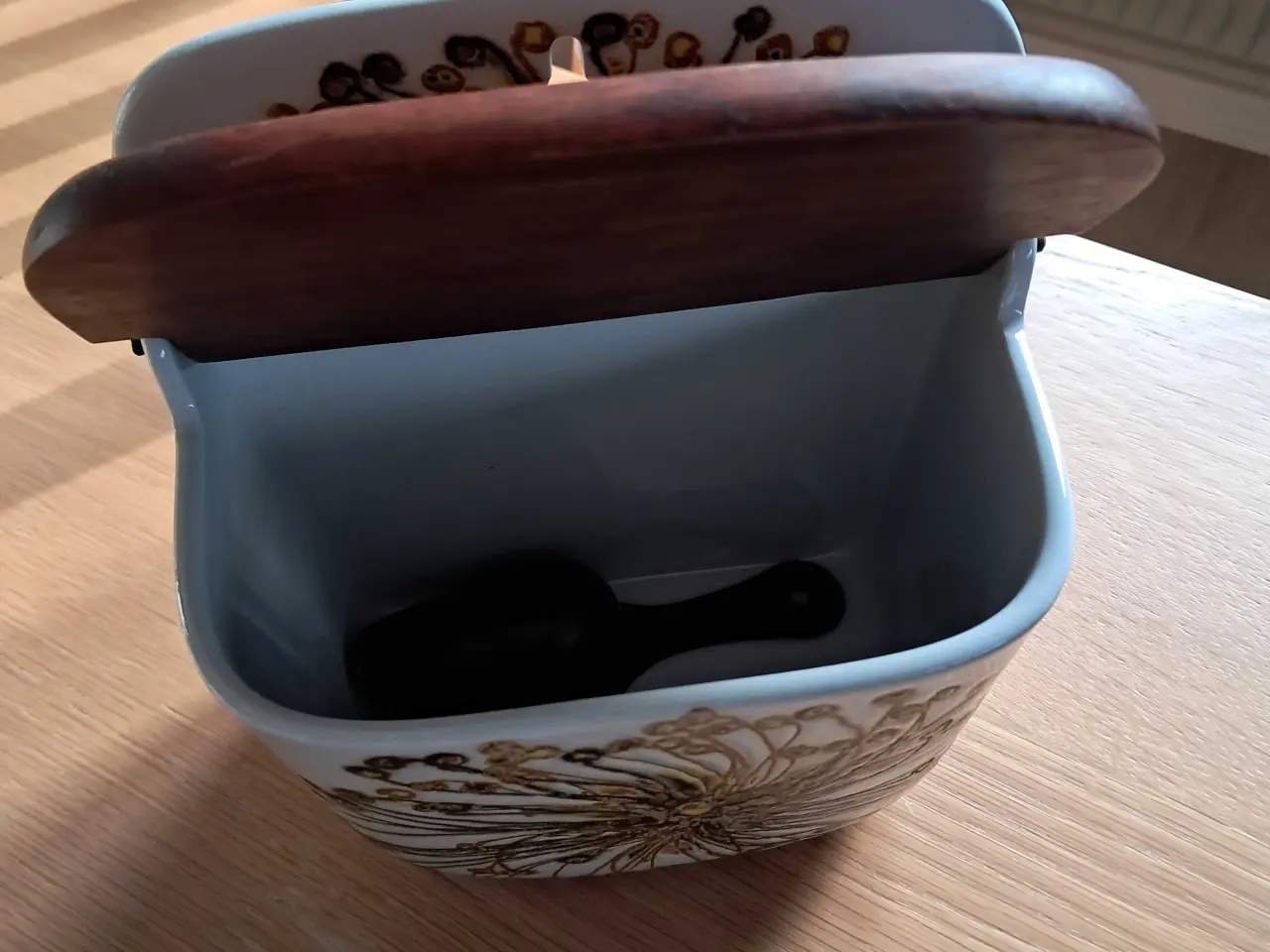 Billede 3 - Kgl .Porcelæn køkkensæt .