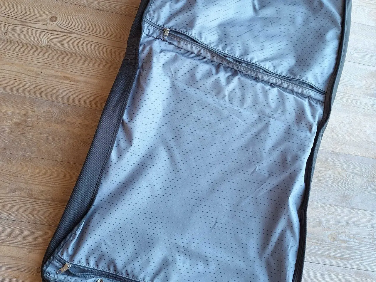 Billede 3 - Samsonite kuffert til skjorte/ kjole 