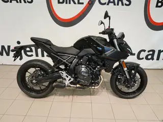 Suzuki GSX-8S