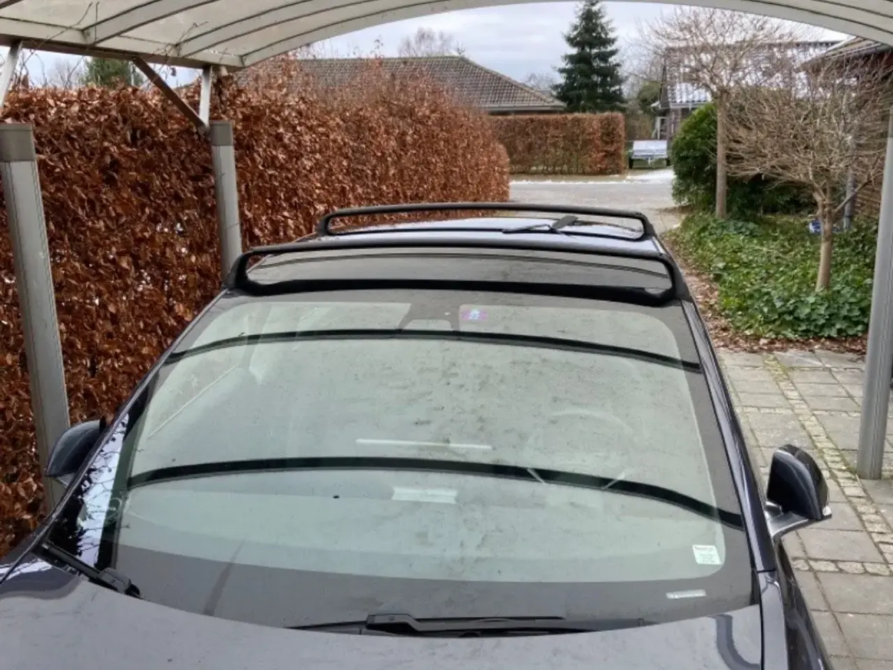 Billede 1 - Tagbøjler til Tesla model 3 (udlejes)