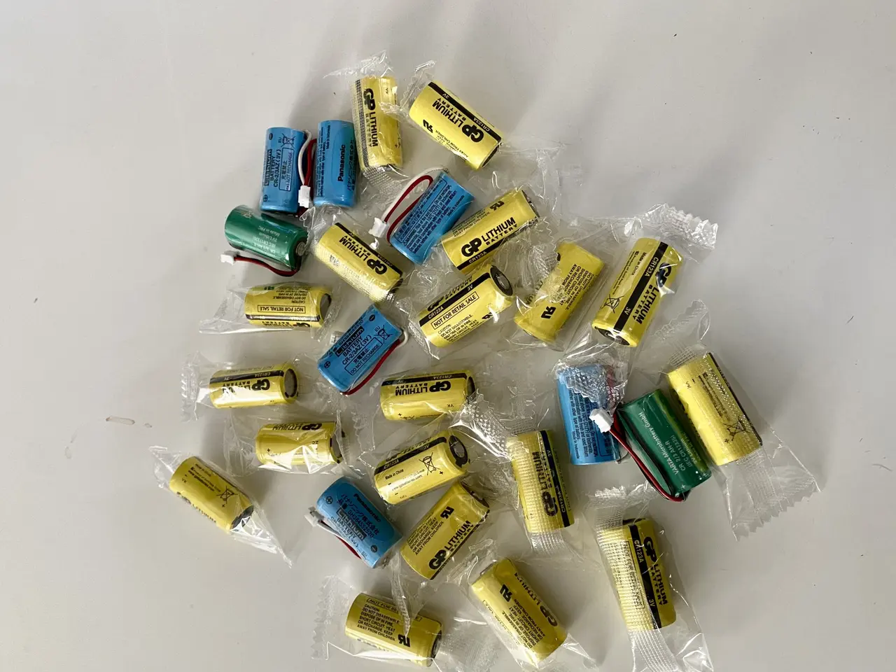 Billede 7 - GP Lithium CR123AZ 3V batteri med kabel – 2800 mAh