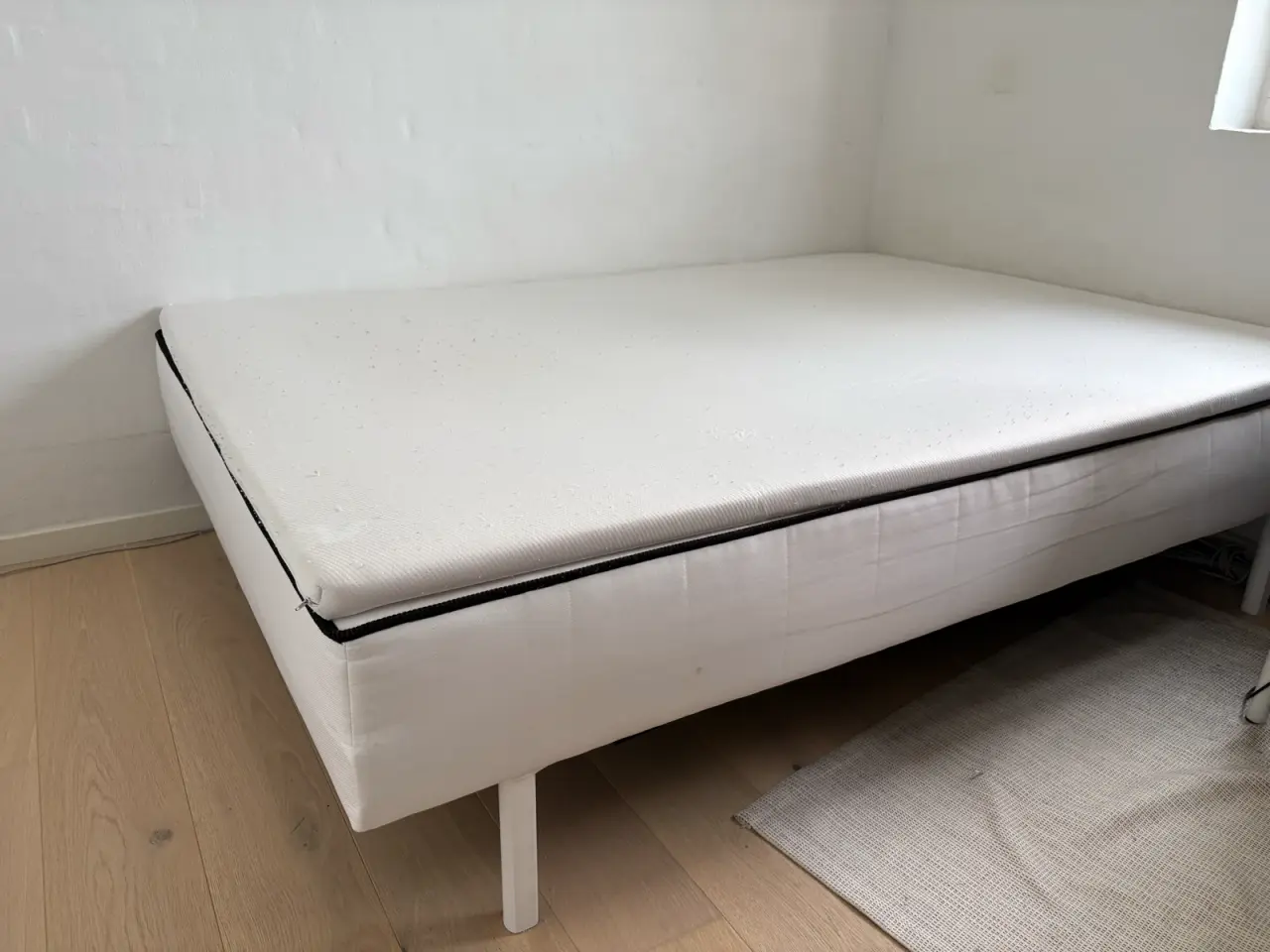 Billede 1 - Boksmadras 140 cm 