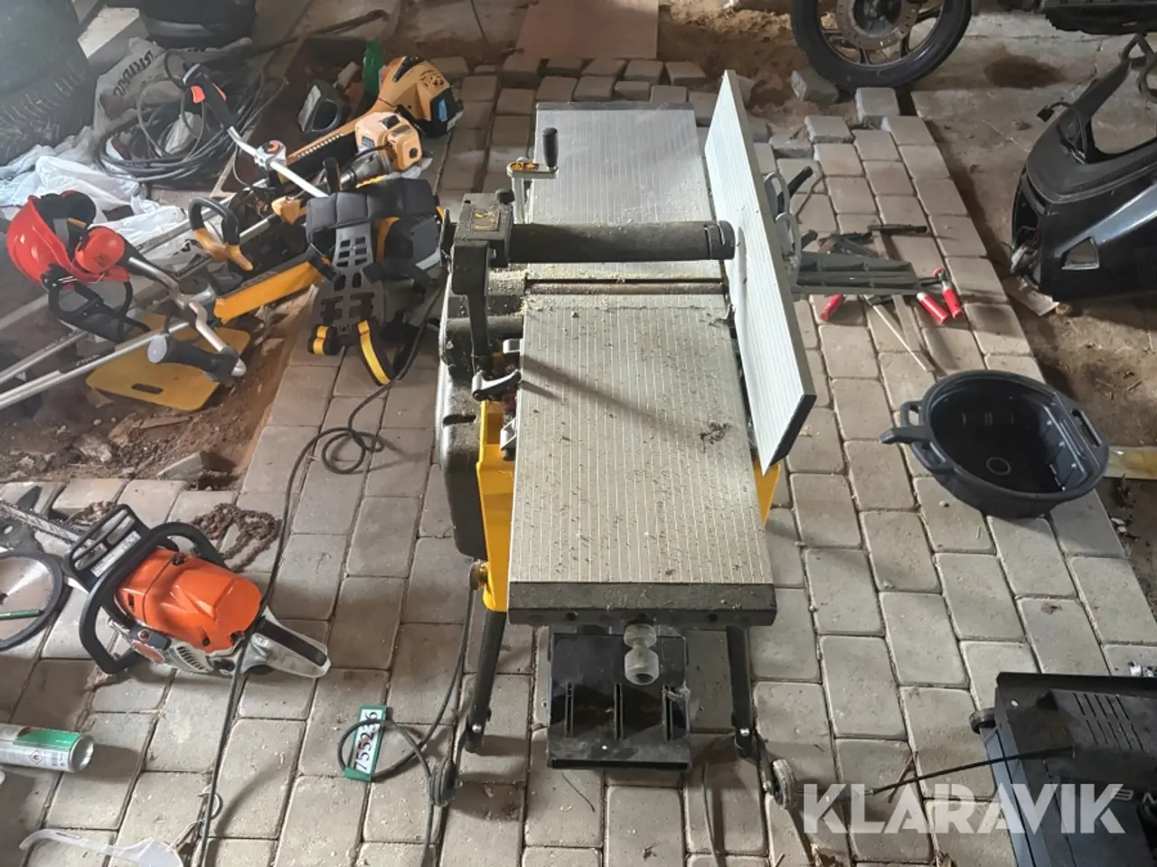 Billede 8 - Kombineret afretter-/tykkelseshøvl DeWALT D27300-QS