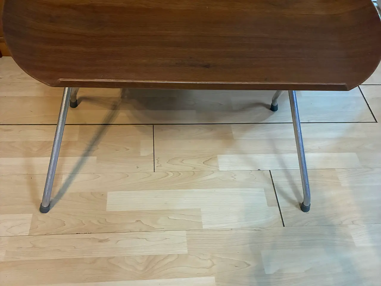 Billede 1 - Bakkebord med stålben