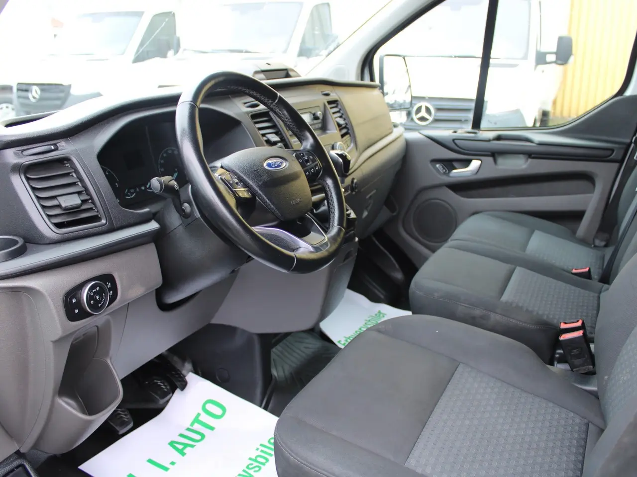 Billede 3 - Ford Transit Custom 300 L2 2,0 TDCi 130 Trend Mandskabsvogn