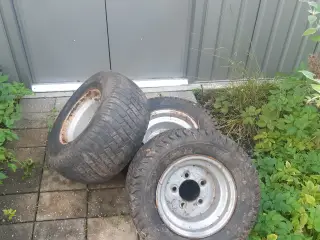 Trelleborg dæk på fælge 20x10,00x10