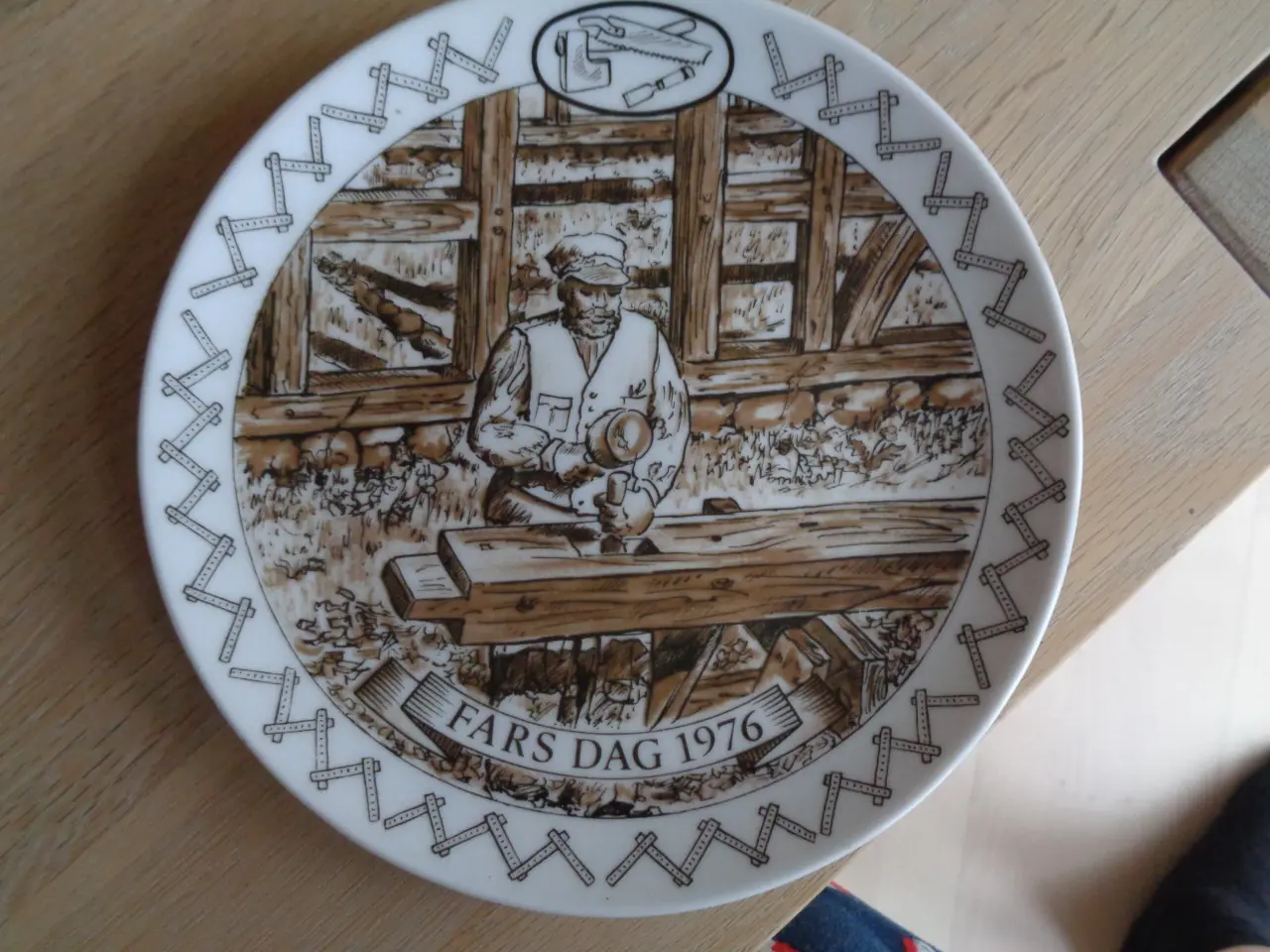 Billede 2 - Farsdag platte