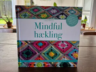 Hæklebog “Mindful hækling”