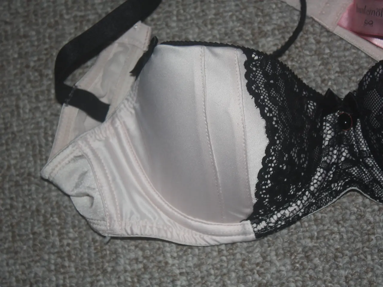 Billede 2 - BH Hunkemöller / hunkemøller str. 70B med blonde