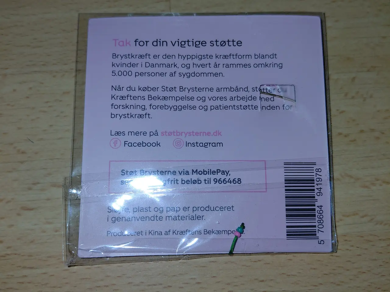 Billede 3 - Ny "Støt Brysterne" T-shirt.