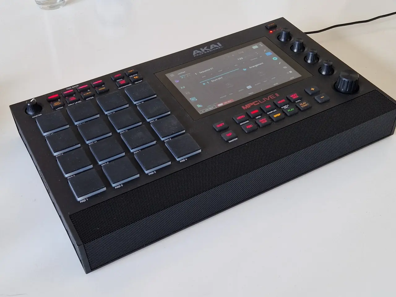 Billede 1 - Akai MPC Live II groovebox / sampler med 480GB SSD