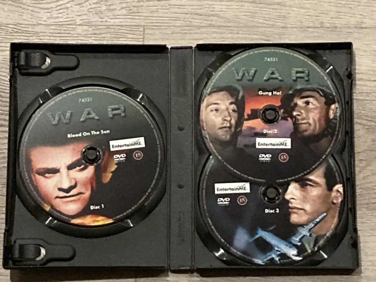 Billede 3 - War - Movie Box Set med 3 DVD’er