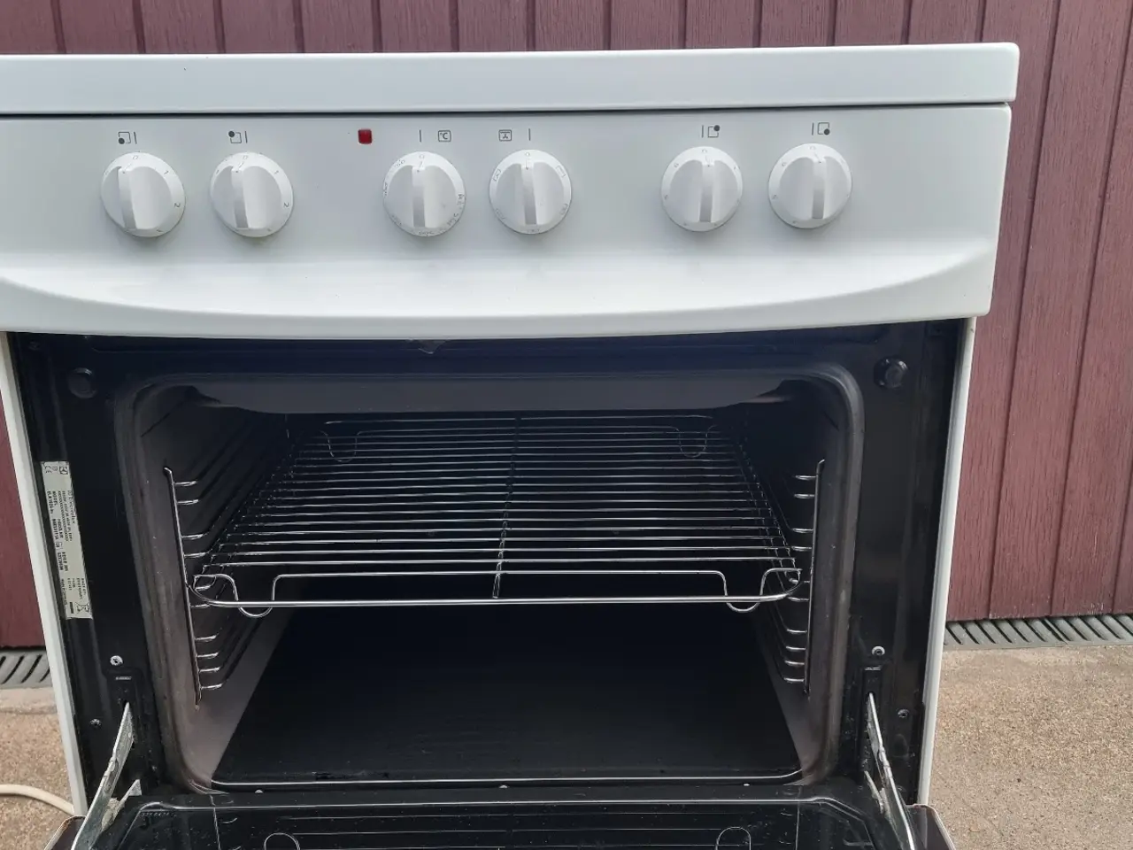 Billede 3 - Voss Electrolux keramisk komfur med ovn.