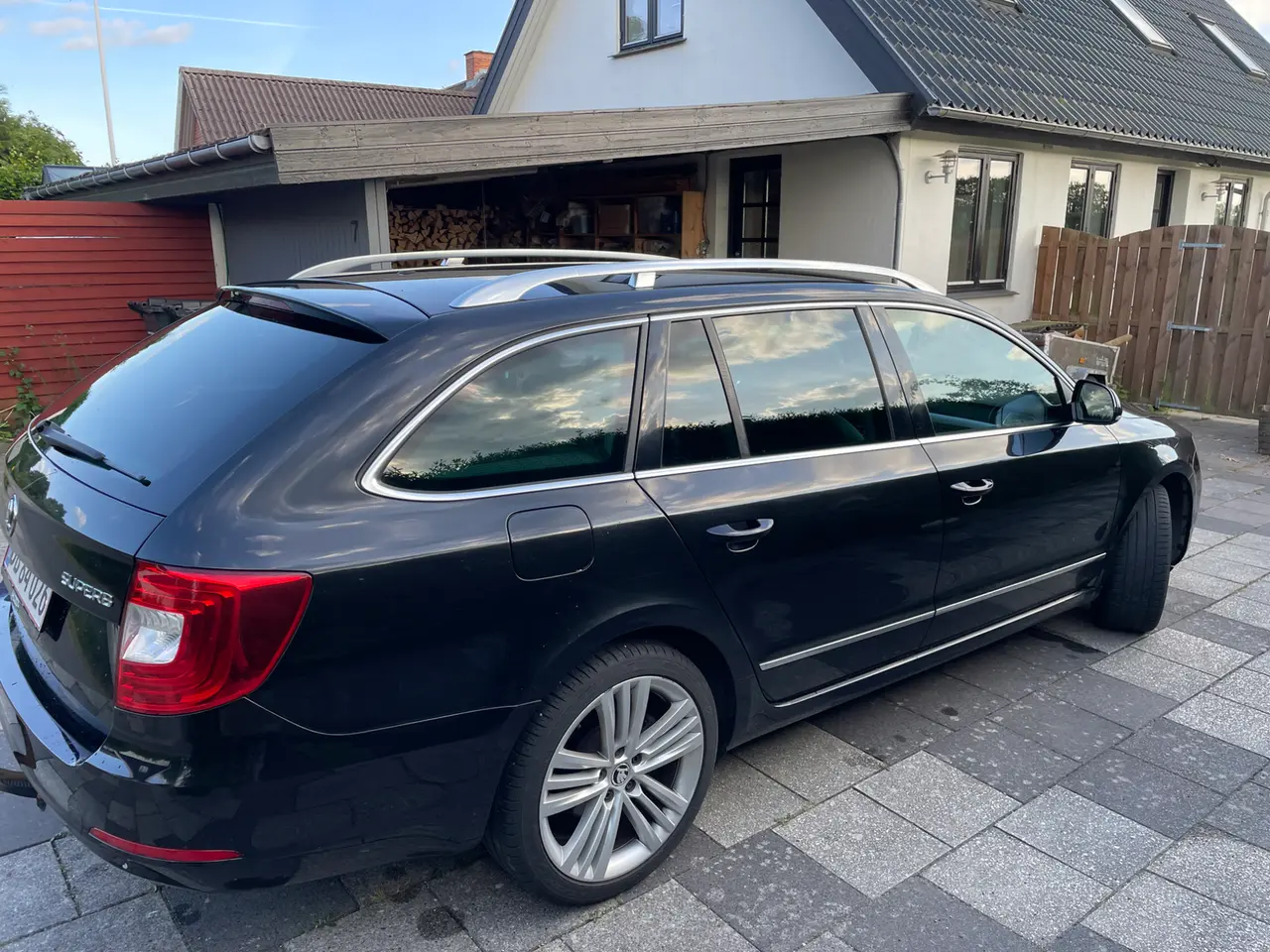 Billede 4 - Skoda Superb 2,0 TDi 140 Elegance Combi DSG