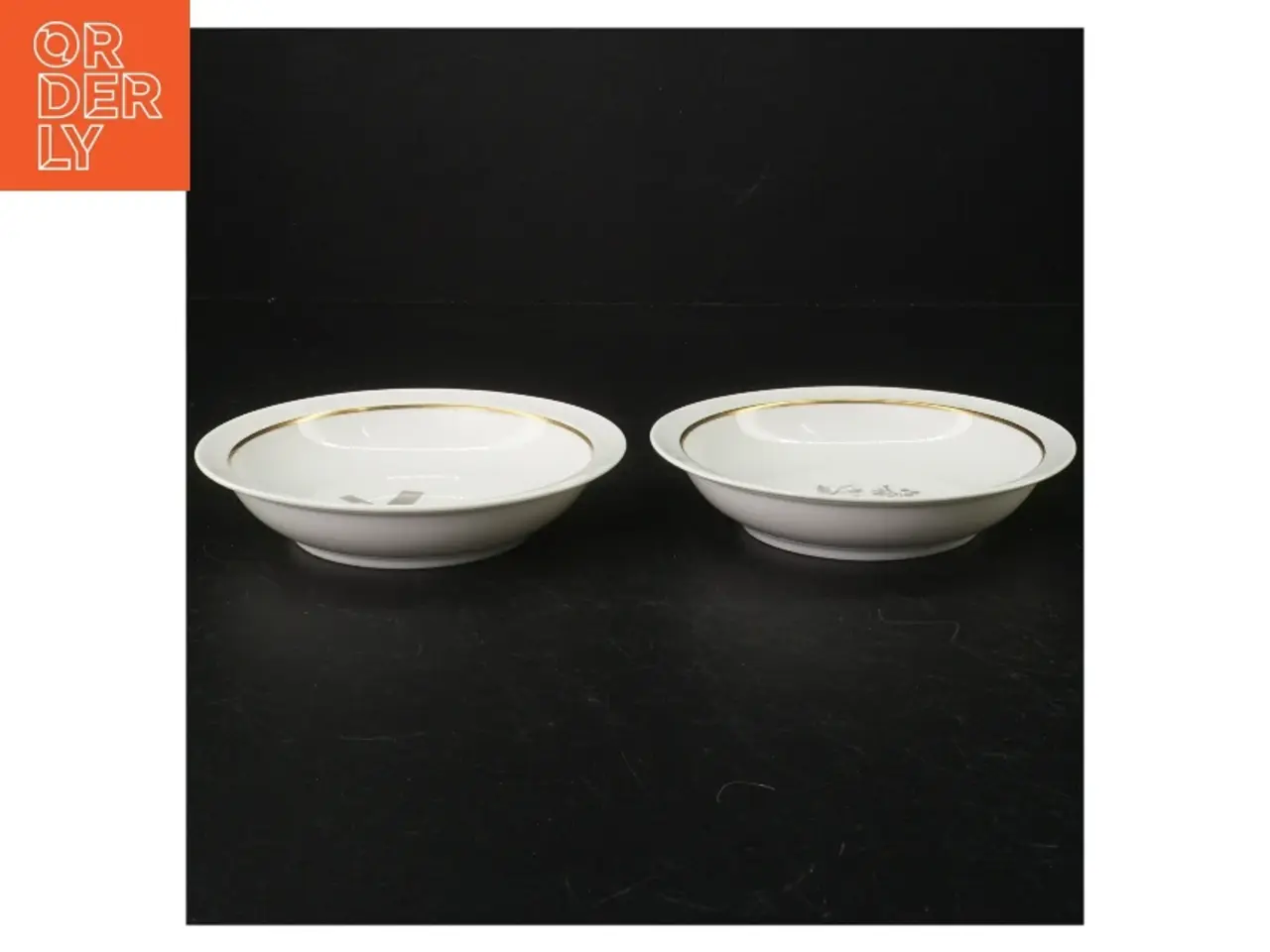 Billede 2 - Dybe porcelænstallerkener fra Royal Copenhagen (str. 14 cm)