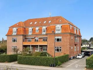 Fredelig afskærmet p-plads på Gersonsvej